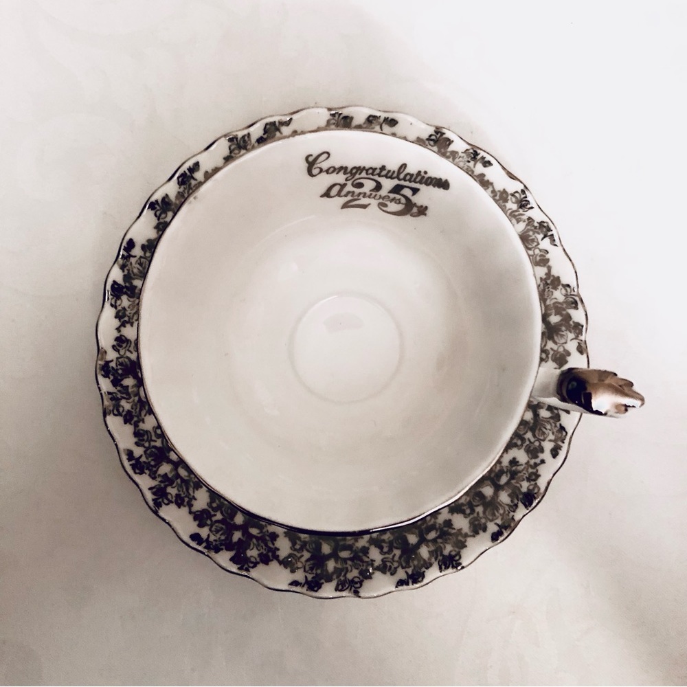 Royal Albert “Congratulations 25 Anniversary”Tea Cup and Saucer Set England 🆕 - Picture 5 of 14